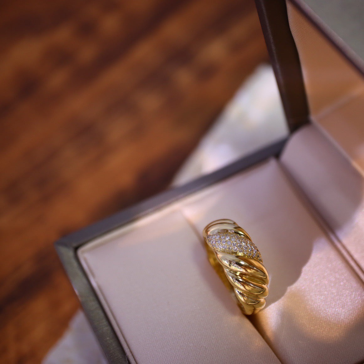Roxxii ring