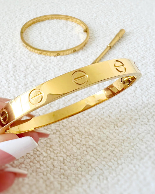 Cart-classic bracelet love