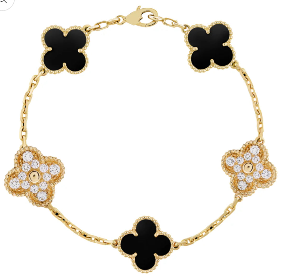 Clover bracelet