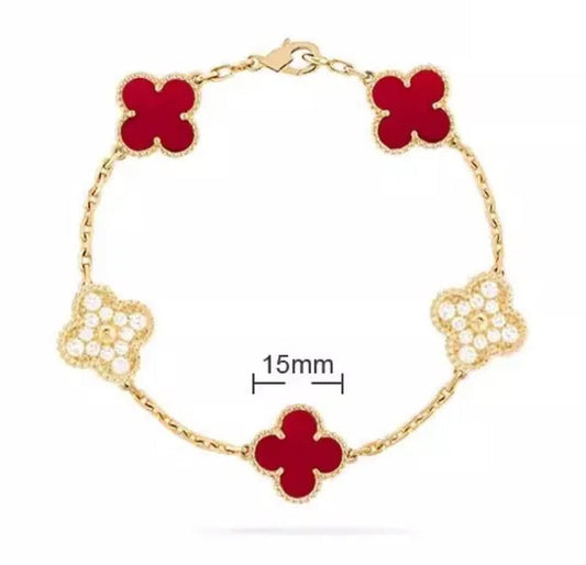 Clover red cristal. Logo