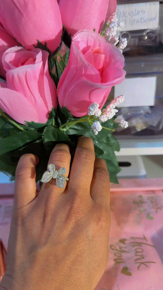 Butterfly ring