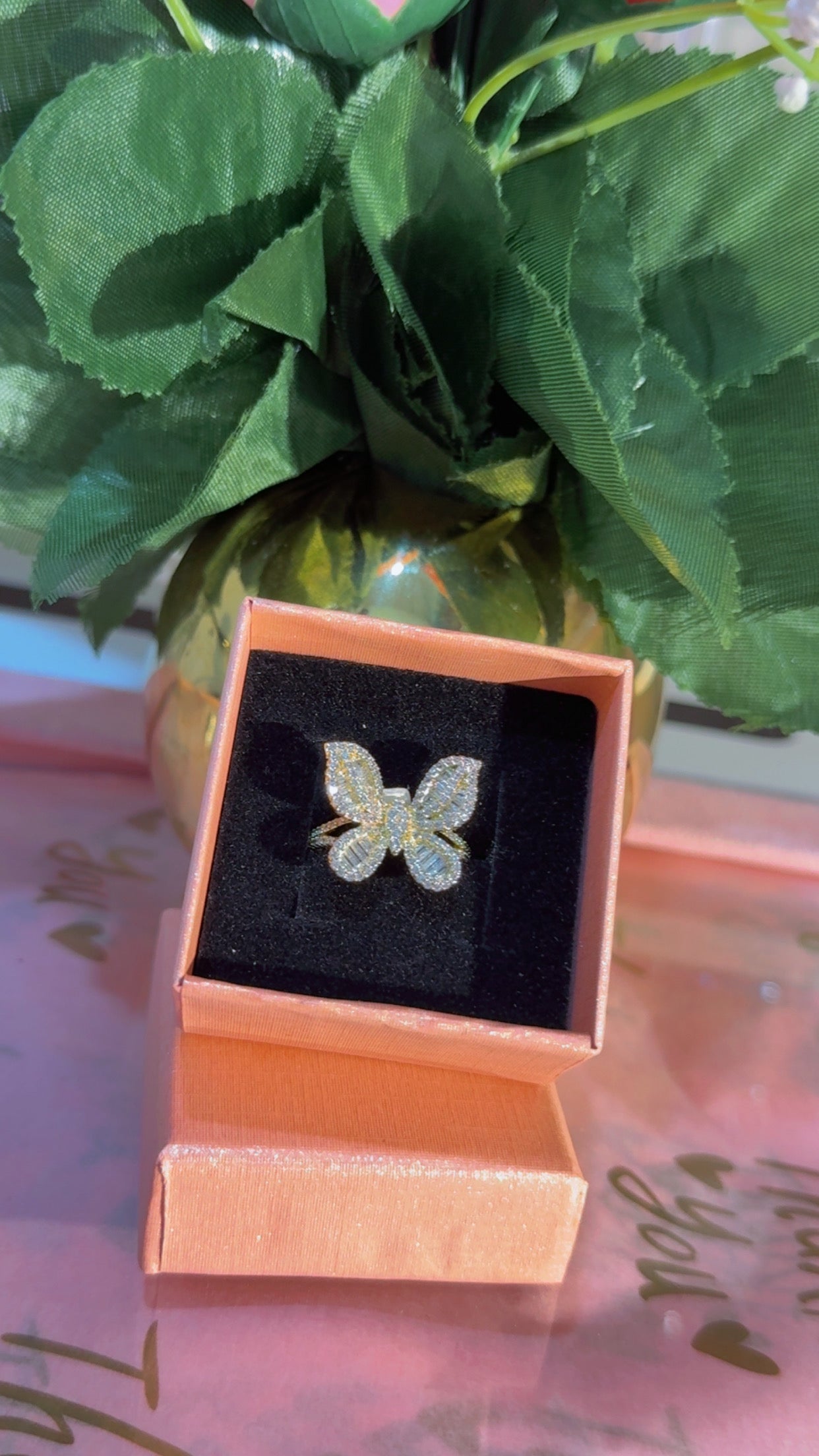 Butterfly ring