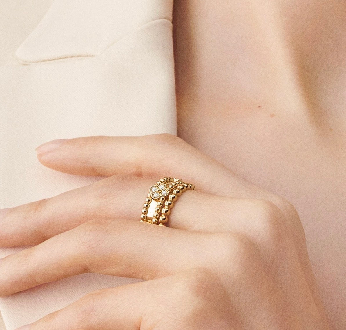 Leivy-ring-cristal
